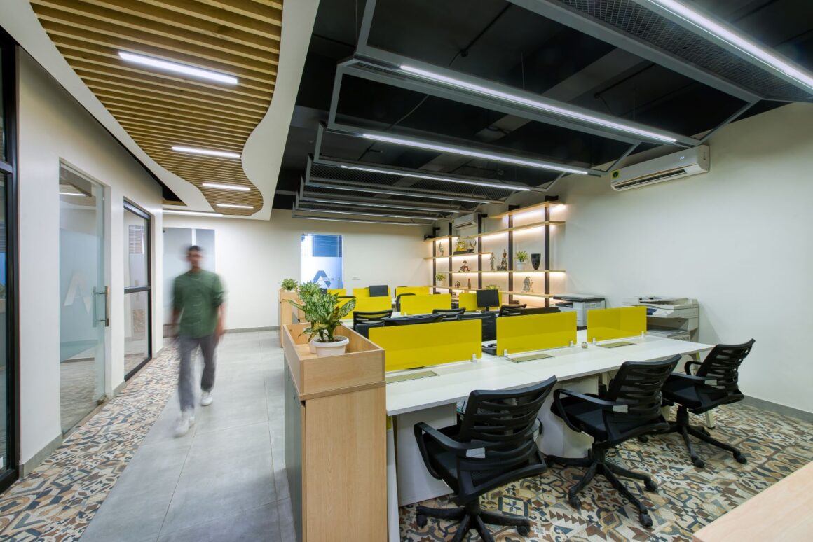 Amolik Head Office | The Hexa Design | Faridabad – Interiorlover Projects