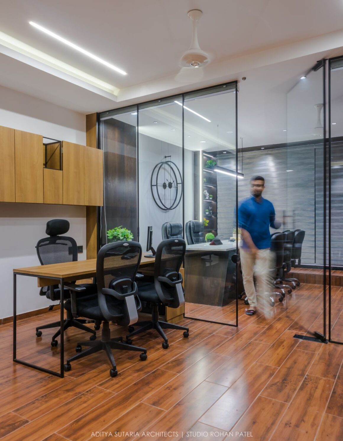 Credistan Office Pvt Ltd. | Aditya Sutaria Architects | Surat ...