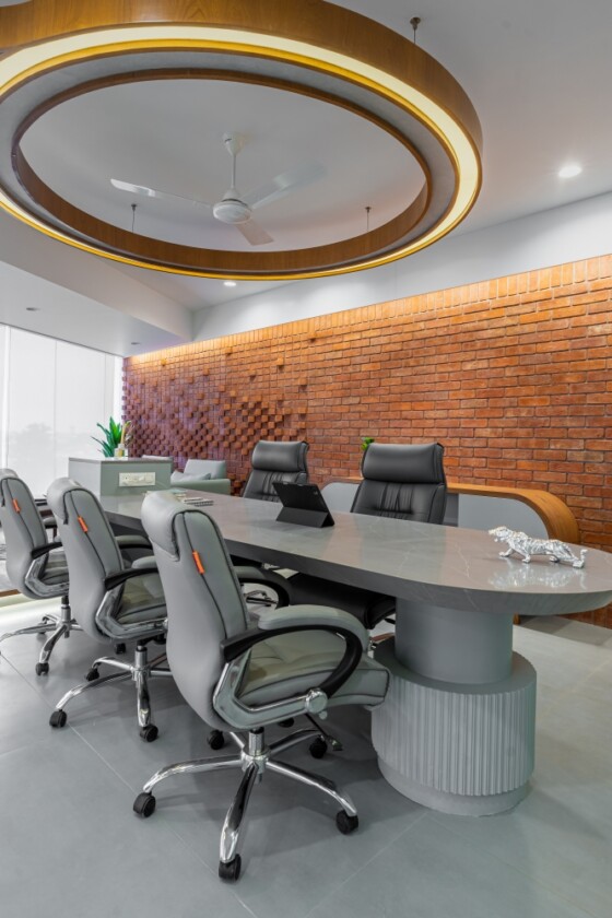 Grey Office | Zorbba Design Studio | Vadodara – Interiorlover Projects