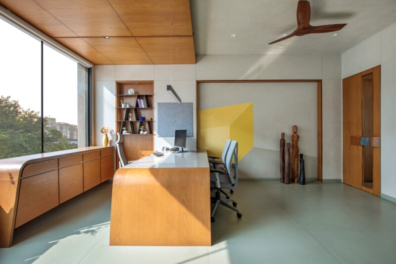 URBANE Office | Priyanki Patel Designs | Vadodara – Interiorlover Projects