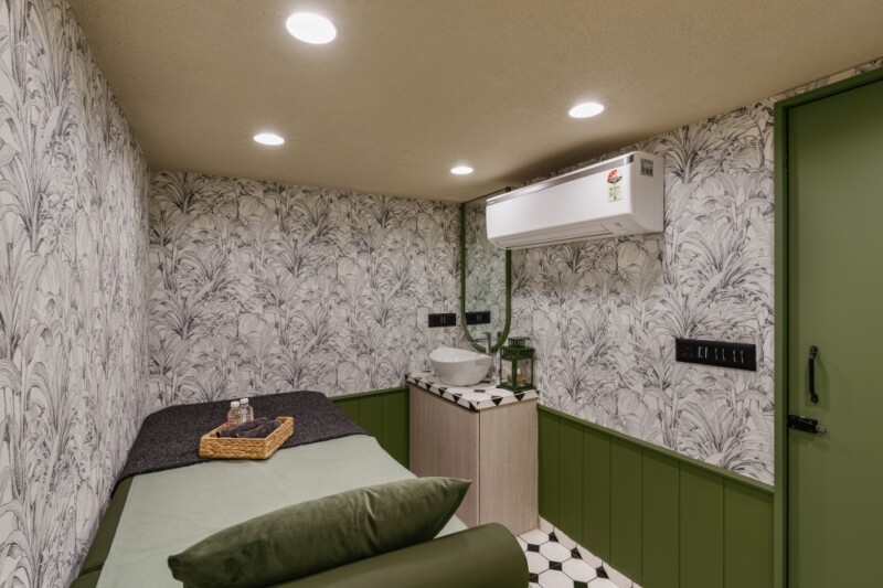 Akshita Shoanak Studio Salon | Studio Serif | Mumbai – Interiorlover ...